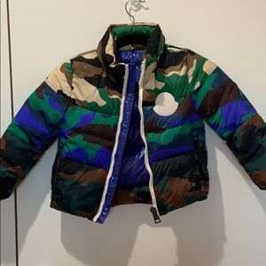 Moncler Unisex Camo Jacket - size 6